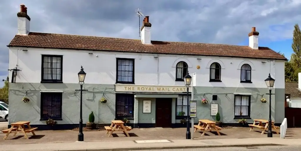 The Royal Mail Cart_Spalding_slider_image_3