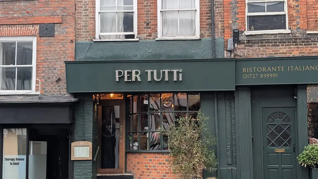 Per Tutti_St Albans_slider_image_3