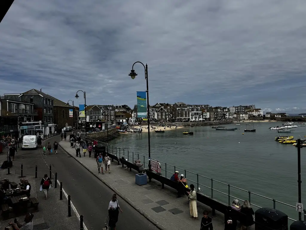 Gareth Taylor_The Balcony Bar & Kitchen_St Ives_recensione