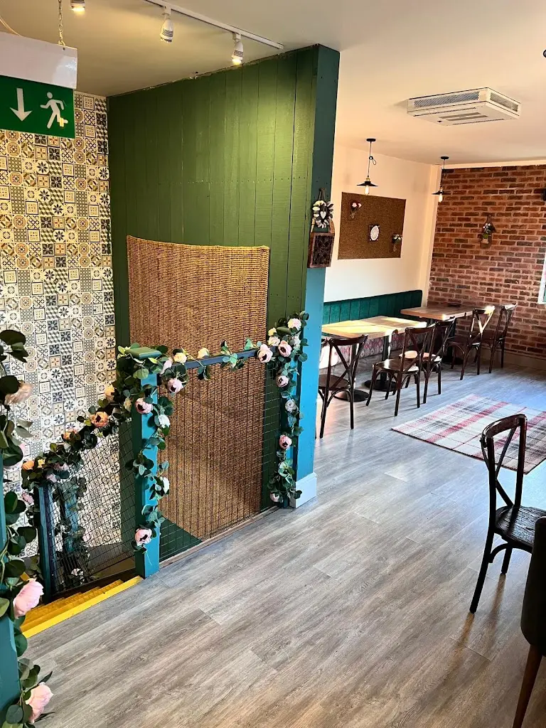 Zaytuna Restaurant Restaurant in Bawtry