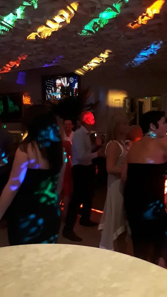 Mambo Wine and Dine_South Tyneside_slider_image_2