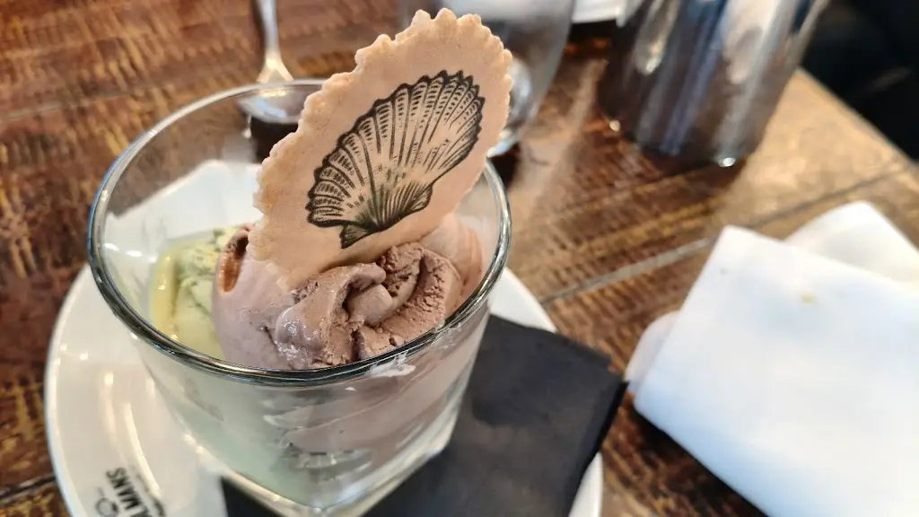 Alexandros Kostalas_Colmans Seafood Temple_South Tyneside_review