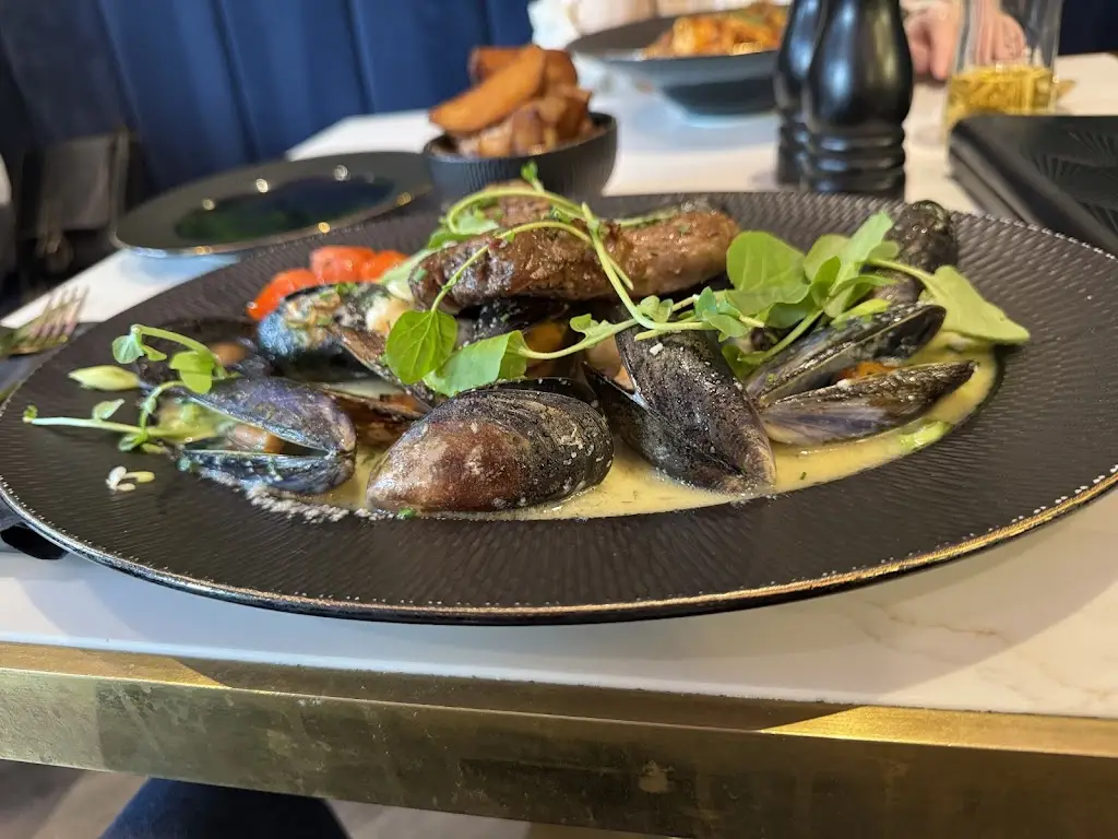 Hugh Goudie_Wyvestow's Bar & Bistro_South Tyneside_recensione