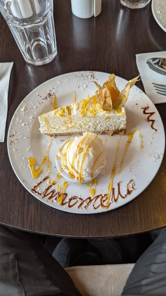 Tom Verhoeff_Ristorante Tirreno _Alnwick_review