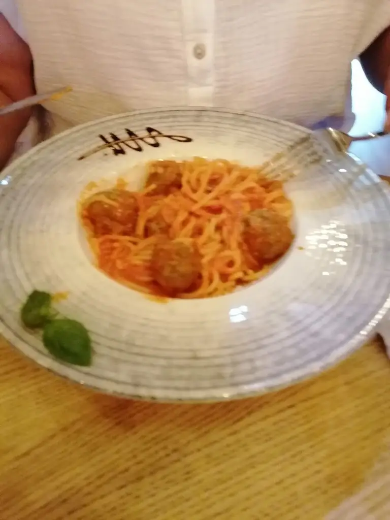 Colin Jordan_Olivetto_South Tyneside_reseña