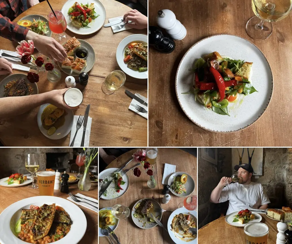 The Queen's Arms_St Just_slider_image_2