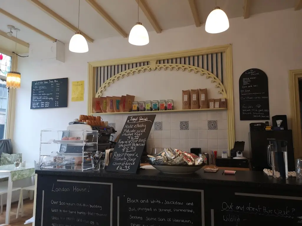 James_London House Cafe & Restaurant_St Just_review