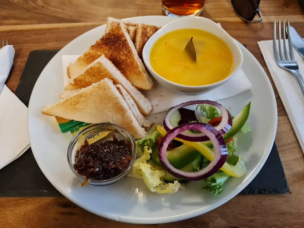 Menu_The Eaves Restaurant Ltd_Spilsby_immagine_9