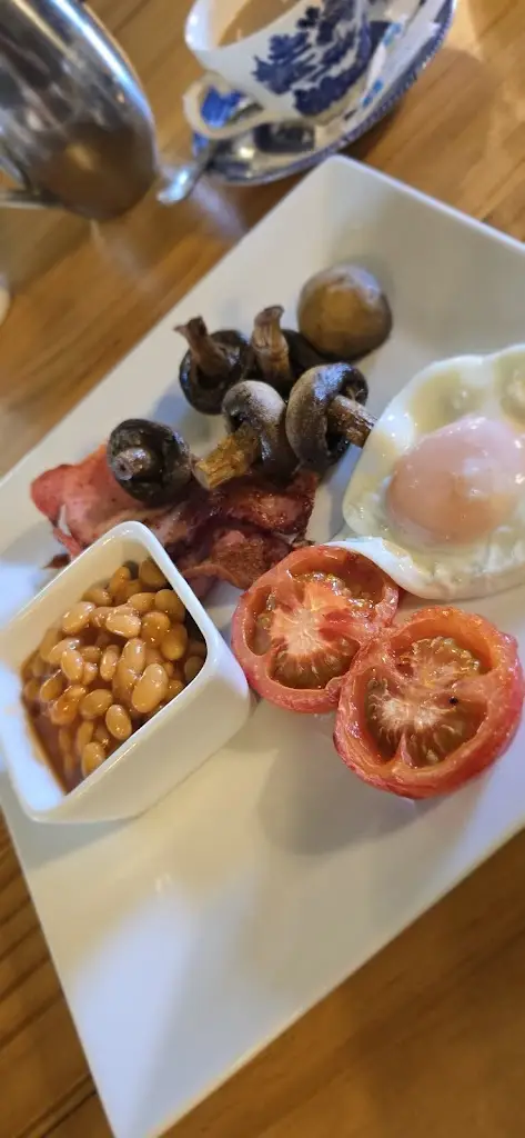 john nld_The Red Lion Inn_Spilsby_review