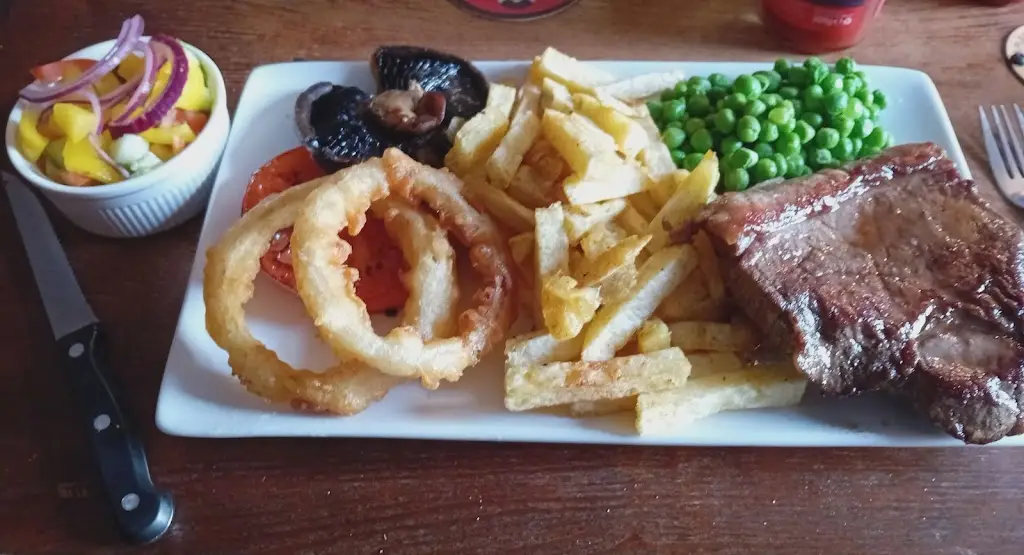 Menu_The Red Lion, East Kirkby_Spilsby_image_6