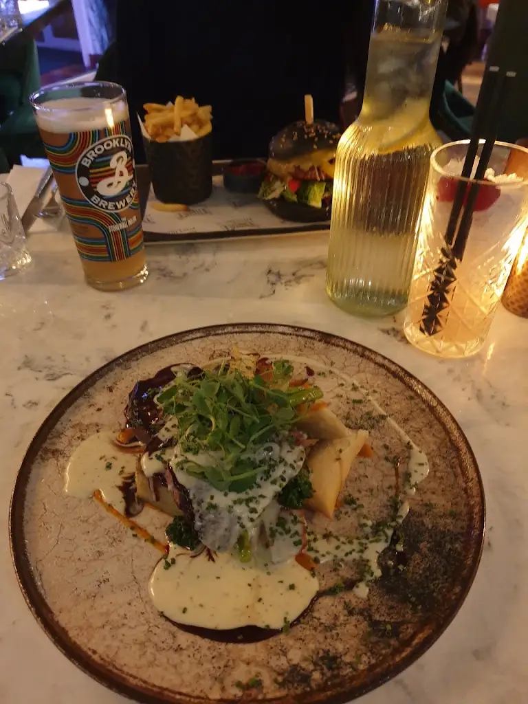 Brynja A. Káradóttir_The Post House Bar & Grill_Staffordshire_review