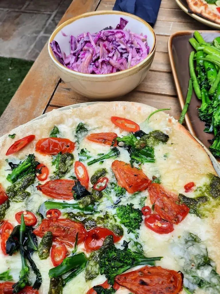 Jacquie Dowding_The Garden Southsea_Southsea_review