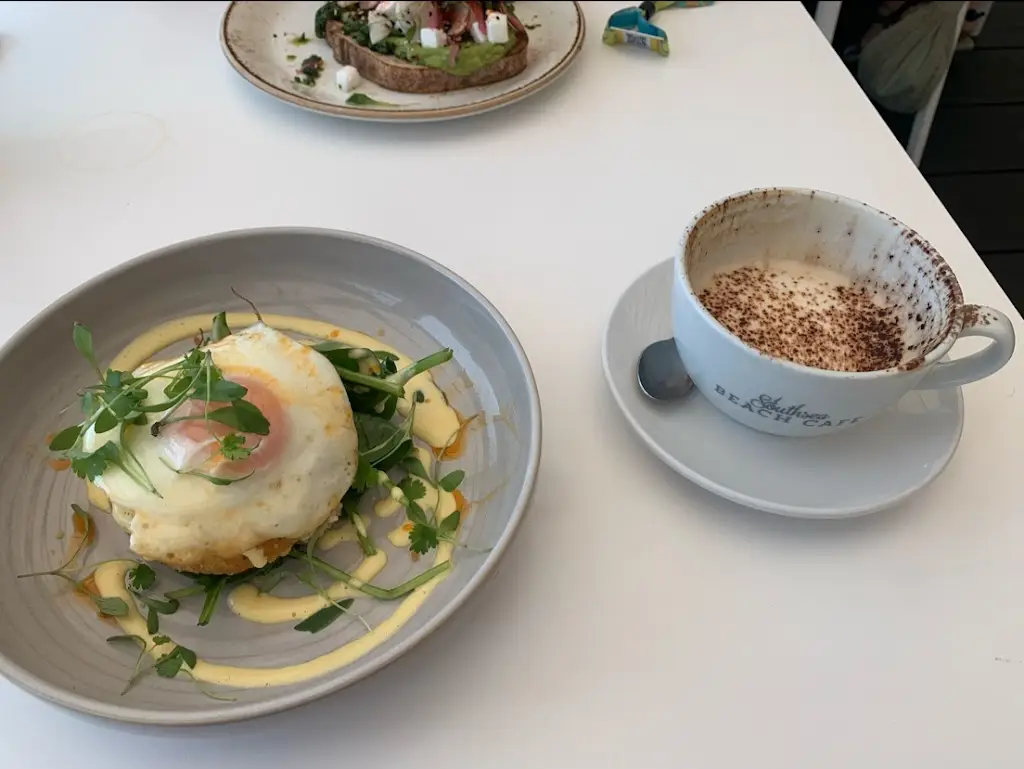 Л. В._Southsea Beach Cafe_Southsea_review