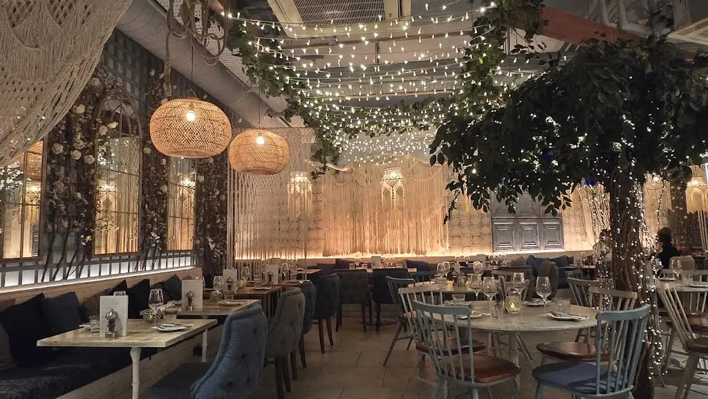 Megan's Battersea Power Station_Battersea_slider_image_2