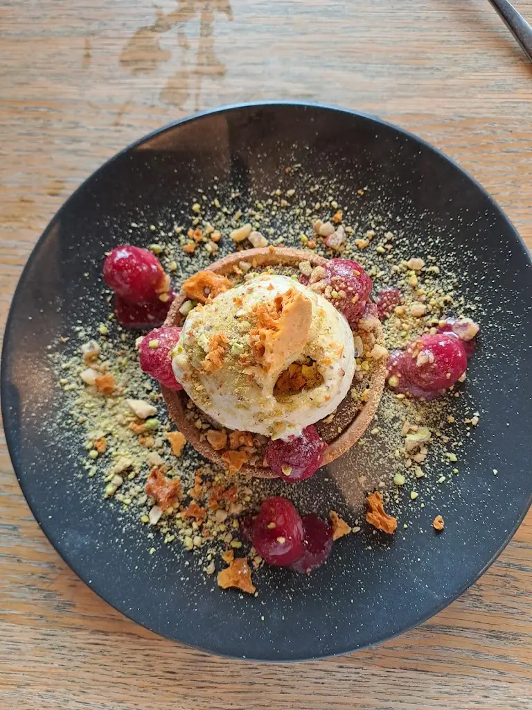 Dream Brows_Marmion House_Southsea_review