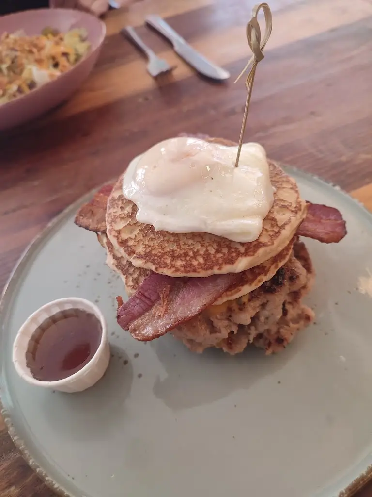 Che86_Meat and Barrel_Southsea_review
