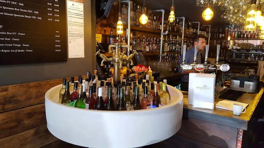 Menu_Gin and Olive Southsea_Southsea_image_5