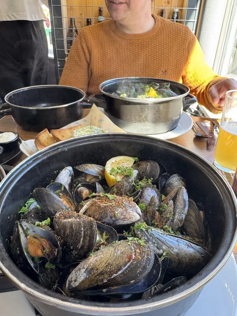 Menu_Huis Belgian Bar & Kitchen_Southsea_image_6