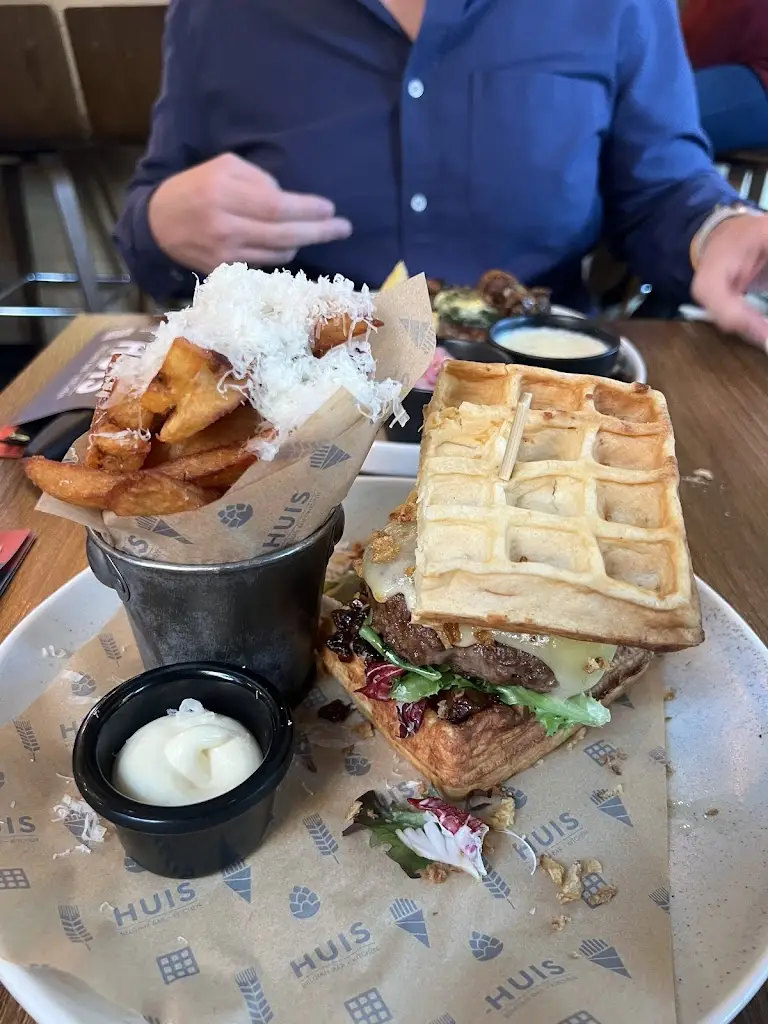 Ning Ins_Huis Belgian Bar & Kitchen_Southsea_review