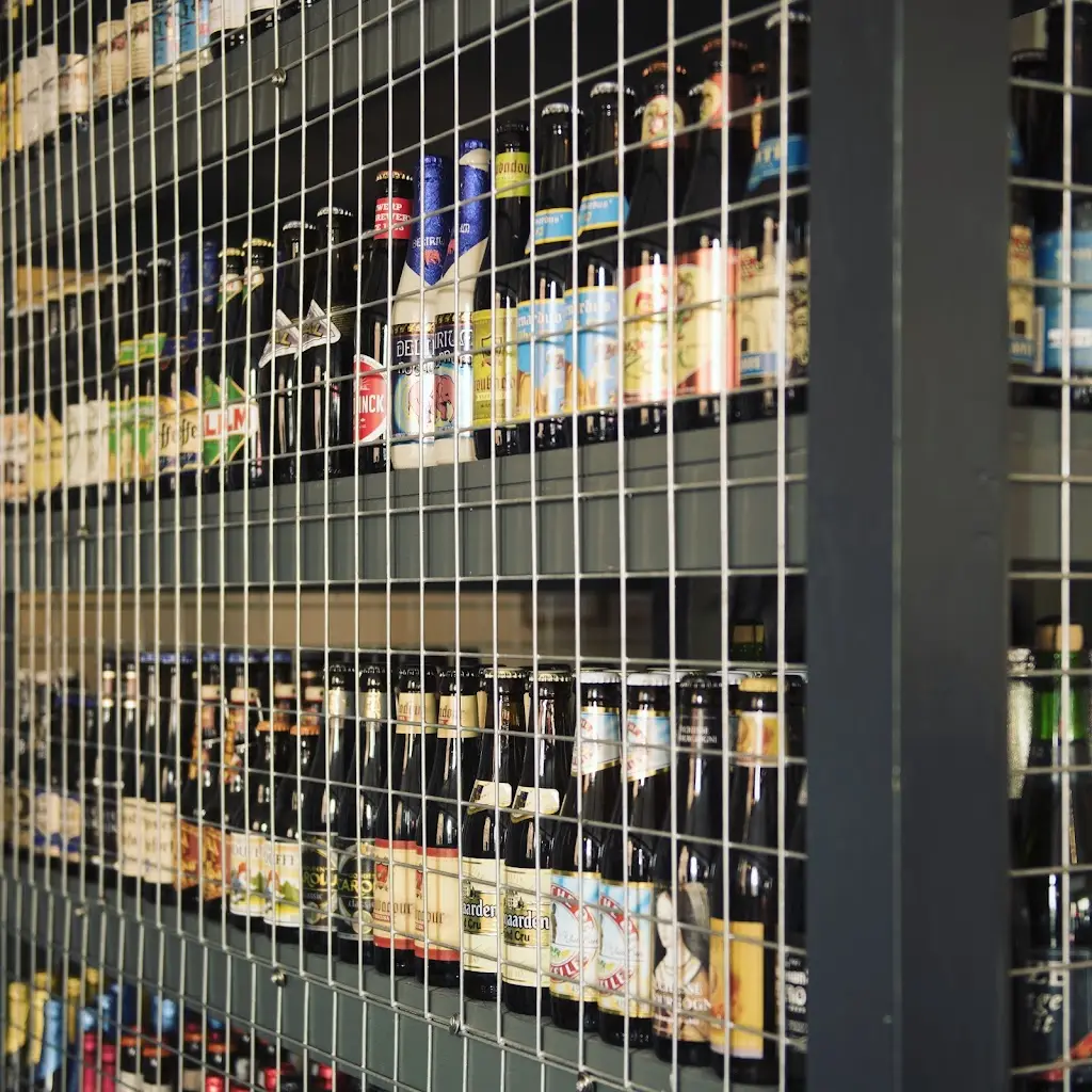 Huis Belgian Bar & Kitchen_Southsea_slider_image_1