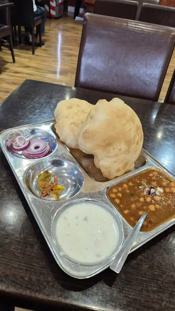 Nishi Aggarwal_Kulcha Express® Southall South Rd_Southall_recensione