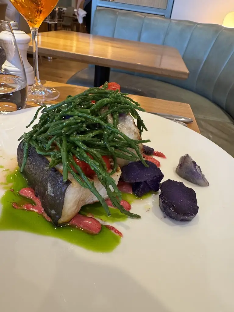 E Vallade_Fiume_Battersea_review