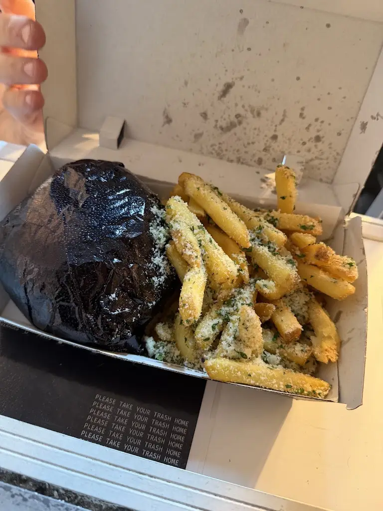 Mohammed Al hashimi_BUR & GUR - Southall_Southall_review