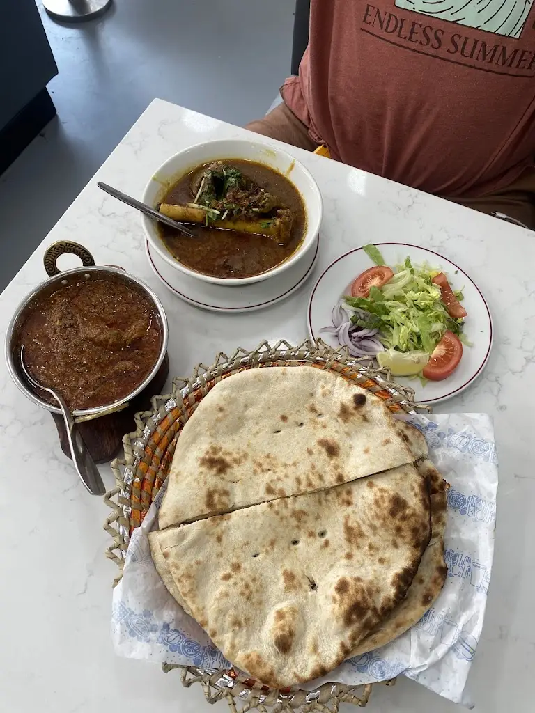 Ali Nasir_Roshni Restaurant_Southall_review