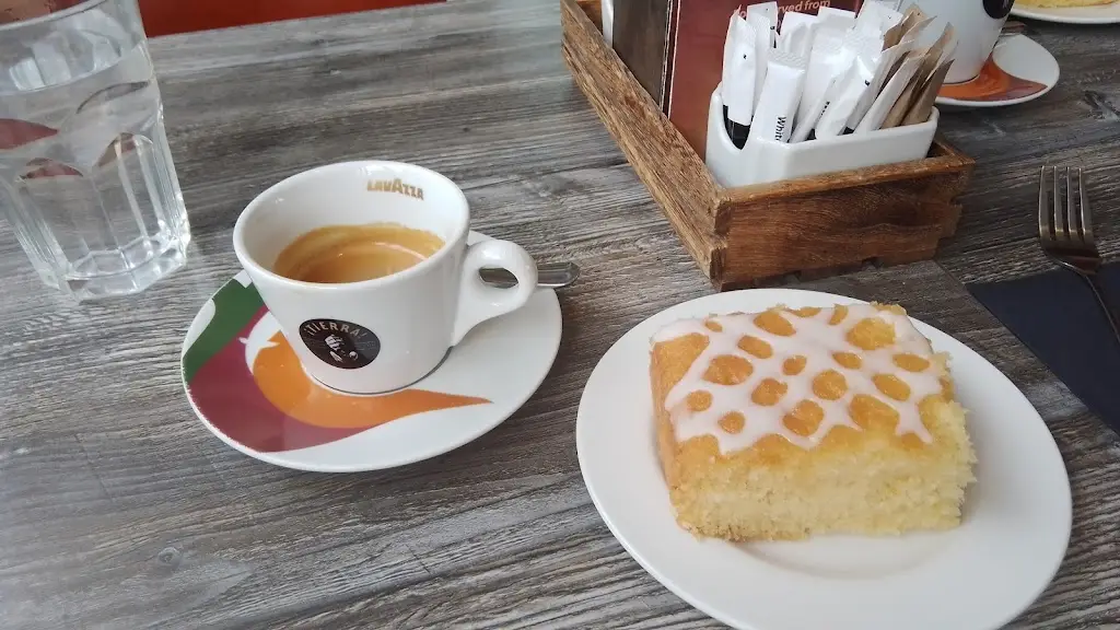 Menu_Café Charlotte_Stalham_image_8