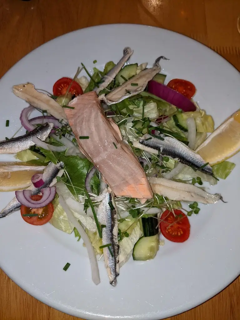 Menu_The Farmhouse Inn_Southwick_image_8