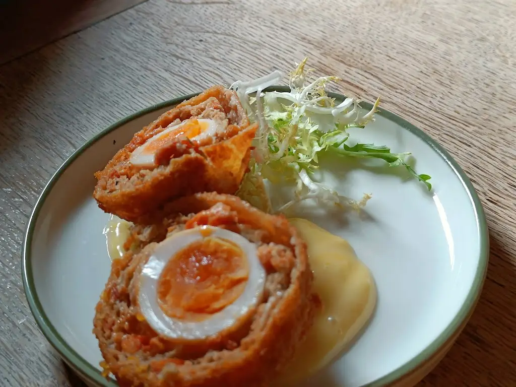 Giles Batchelor_The Five Bells, Leighton Buzzard_Stanbridge_review