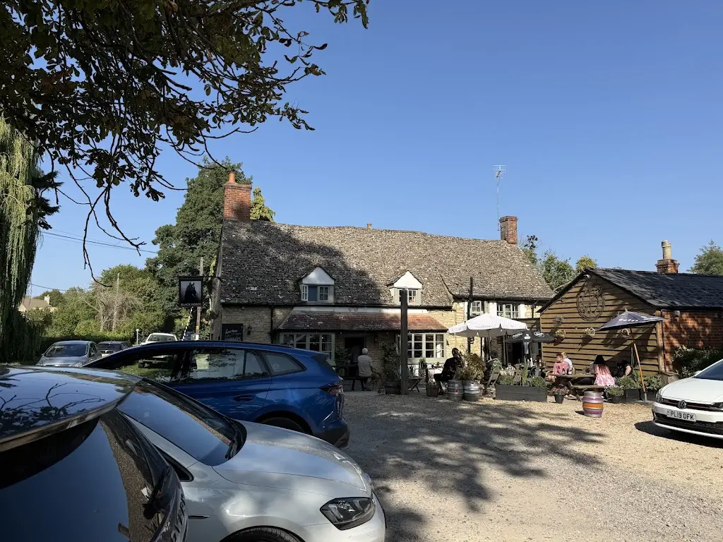 Chris Smith_The Black Horse_Standlake_recensione