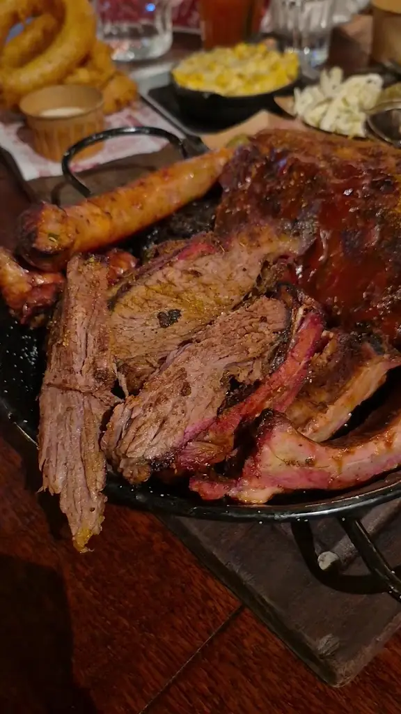 Catherine Nyland_Hickory's - Southport_Southport_review