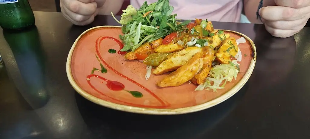 Gemma Thompson_Great Himalayas Nepalese Restaurant & Bar_Southport_review