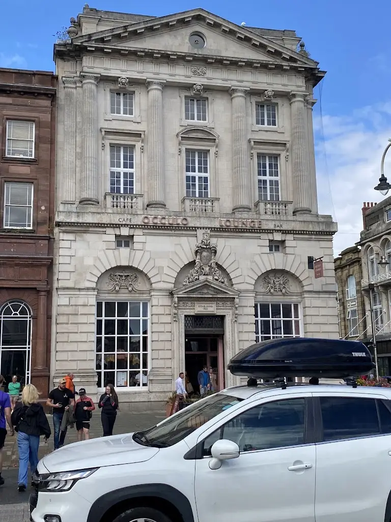 Martin Adams_Occulo Lounge_Southport_review