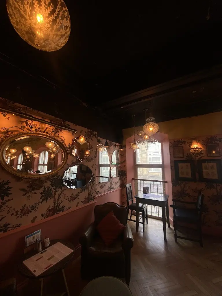 Ella_Occulo Lounge_Southport_review