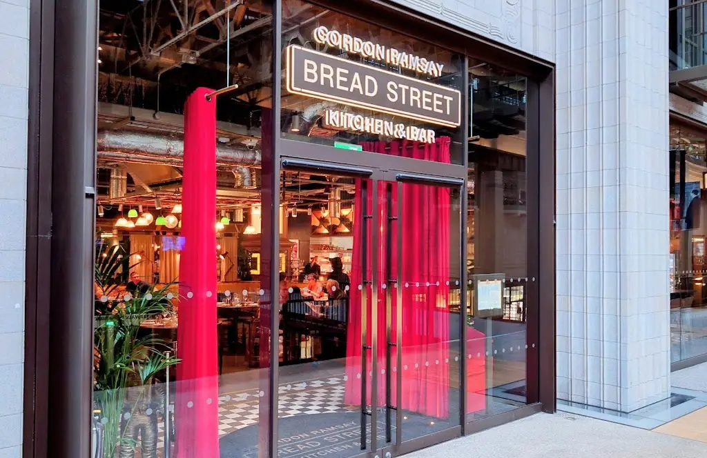 Bread Street Kitchen & Bar - Battersea_Battersea_slider_image_3