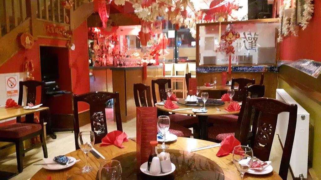 Lings On Kings_Southport_slider_image_1