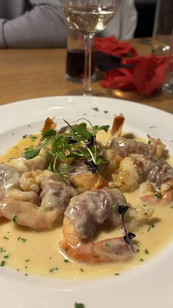 Beverly Roberts_Roberto's Italian_Southport_review