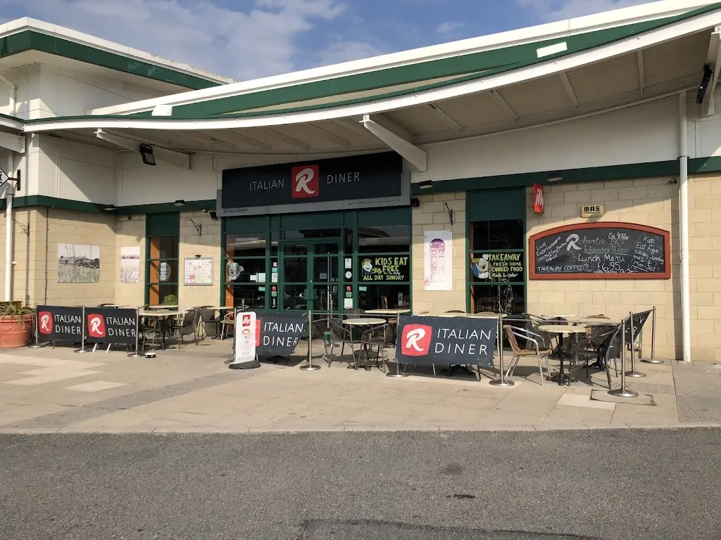 Roberto's Italian_Southport_slider_image_1