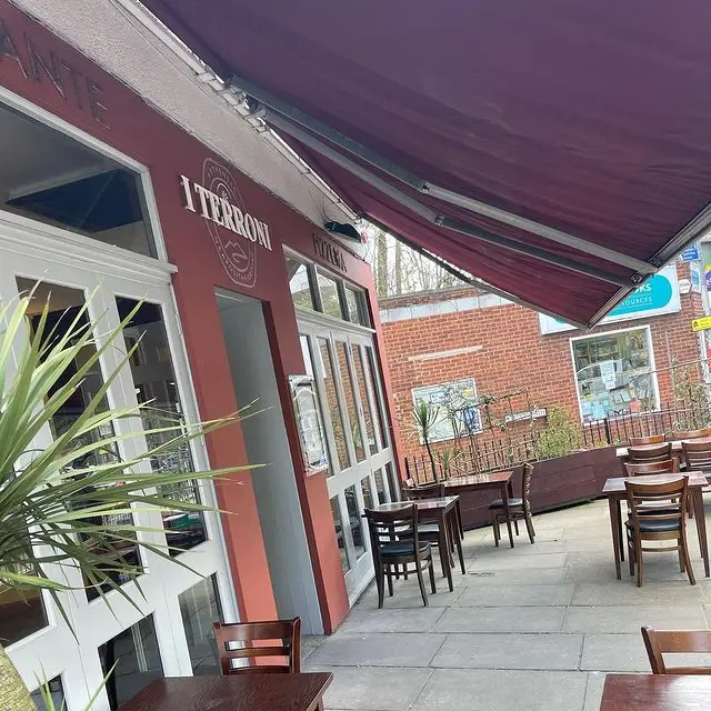 I Terroni restaurante en Staines