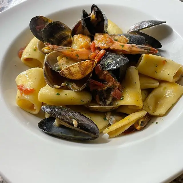 I Terroni_Staines_slider_image_2