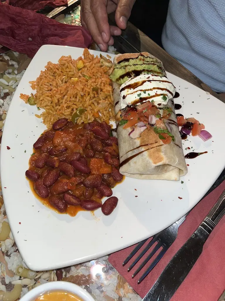 Menu_The Mexicanos_Staines_image_8