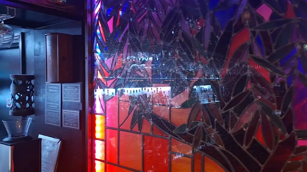 Keith Howell_The Mexicanos_Staines_review