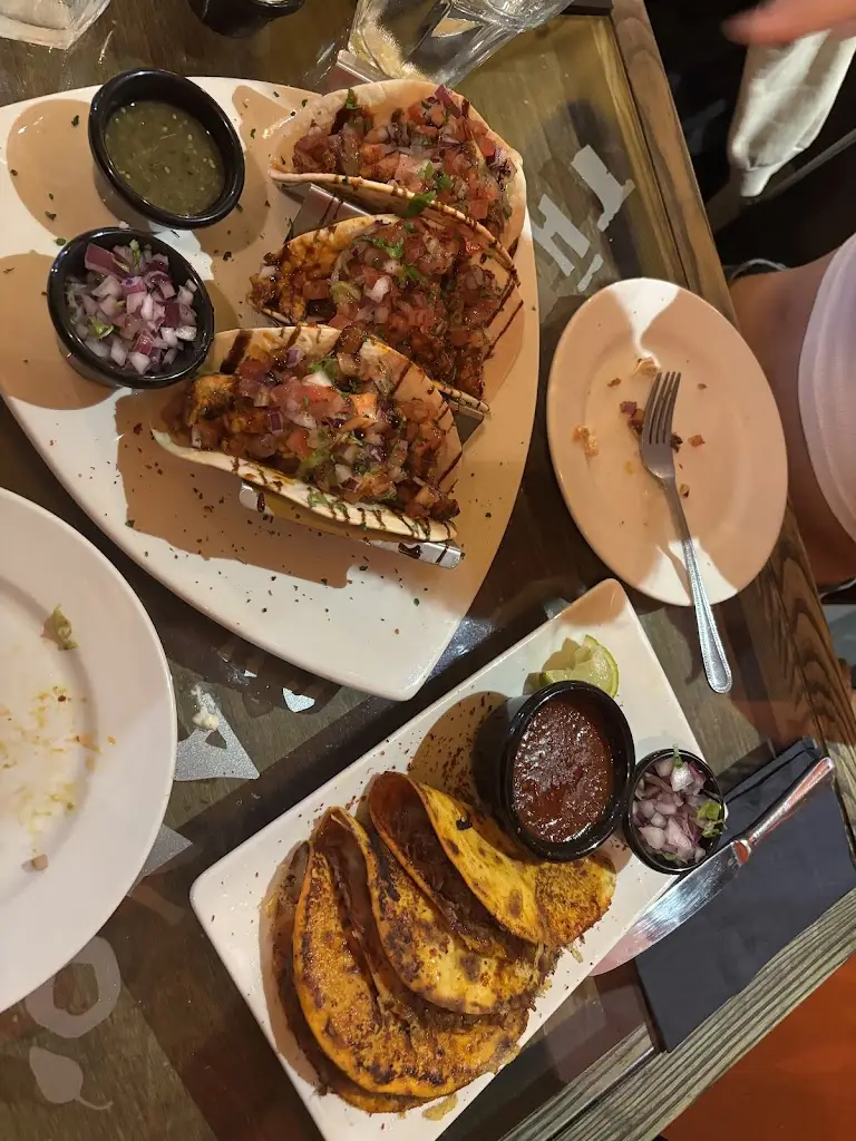 niki koumi_The Mexicanos_Staines_review