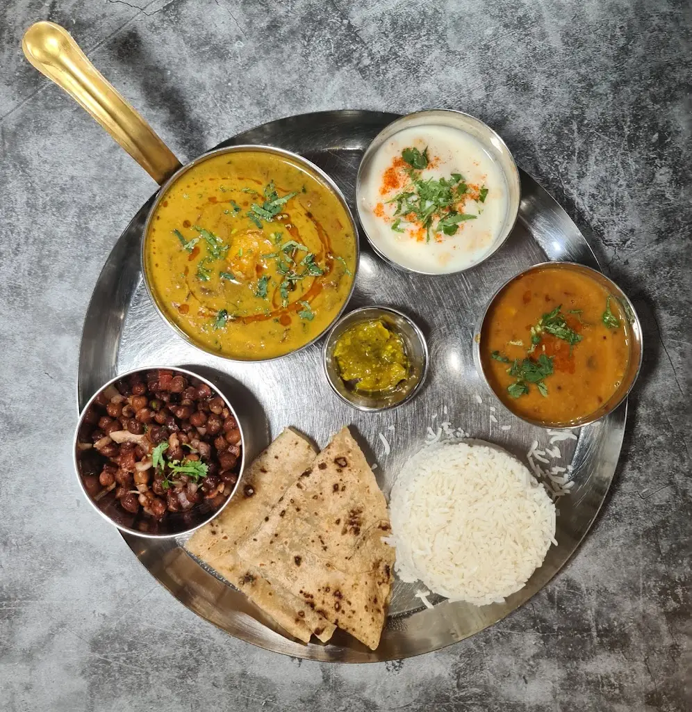 Humble Thali Staines_Staines_slider_image_3