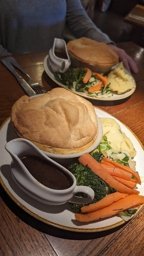 Menu_The Three Cups_Stamford Bridge_image_9