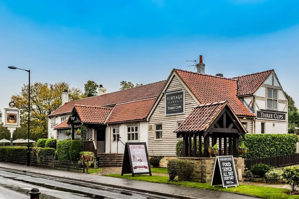 The Three Cups_Stamford Bridge_slider_image_3