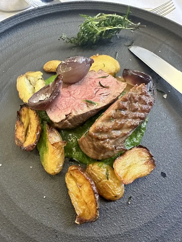 Alejandro “Alex” Burgos_55 Restaurant_Stamford Bridge_review