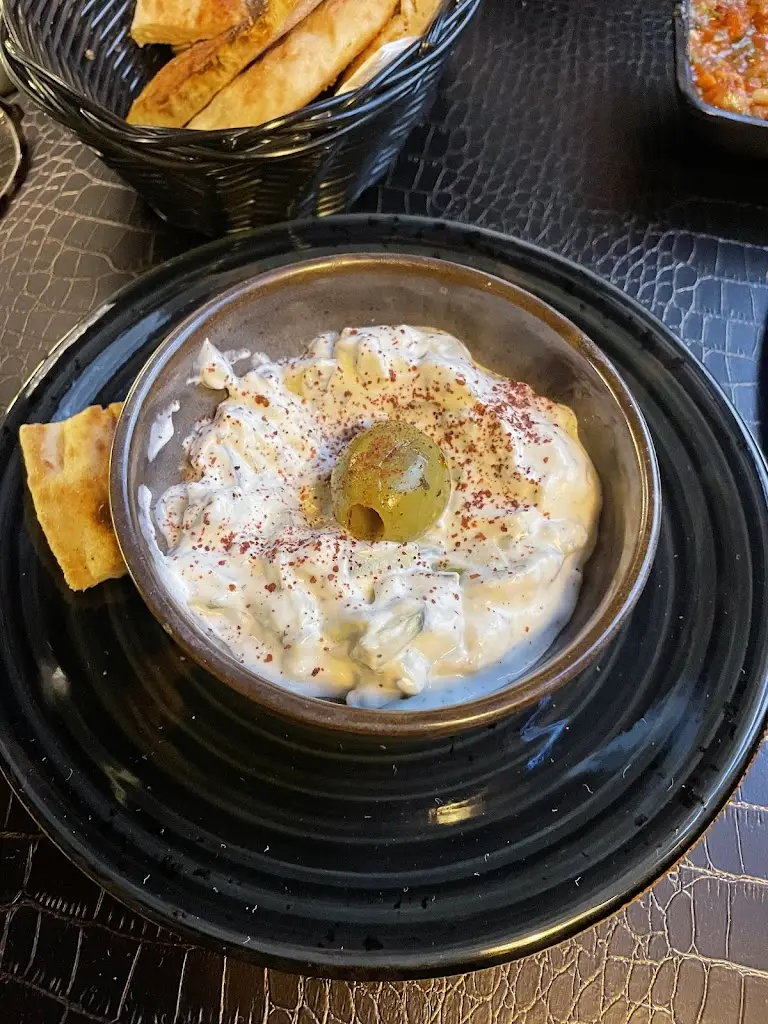 Menu_Nolaki_Stansted Mountfitchet_image_6